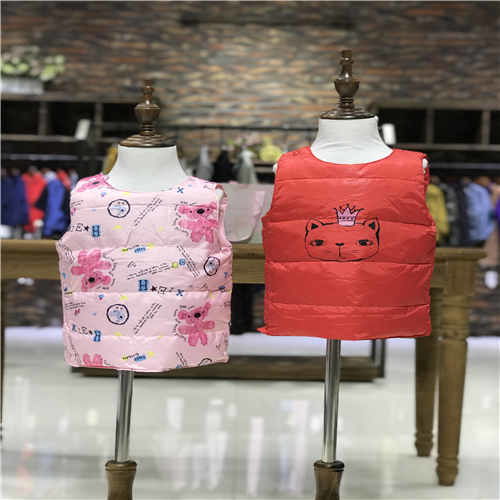 貝熙童裝 專業(yè)女童品牌童裝批發(fā)，引領(lǐng)時尚童裝批發(fā)新風(fēng)尚